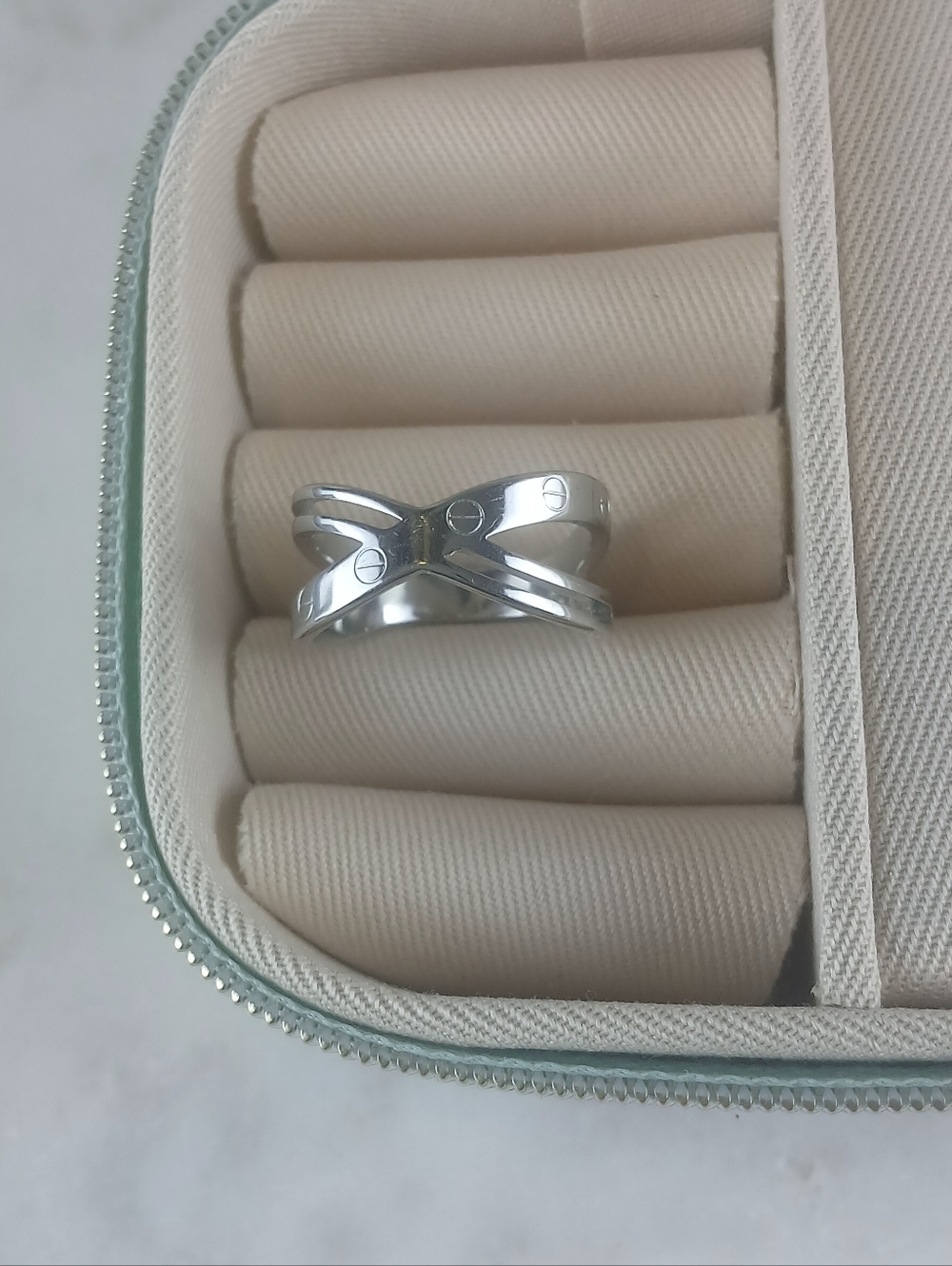 Crossover Band Ring - Stainless Steel (8)